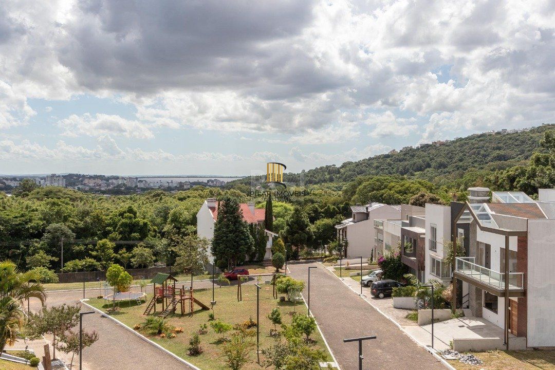 Casa Condominio para Venda - 219m², 3 dormitórios, sendo 1 suites, 2 vagas - Vila Nova
