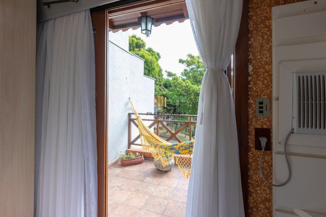 Casa Condominio para Venda - 175m², 3 dormitórios, sendo 1 suites, 4 vagas - Tristeza