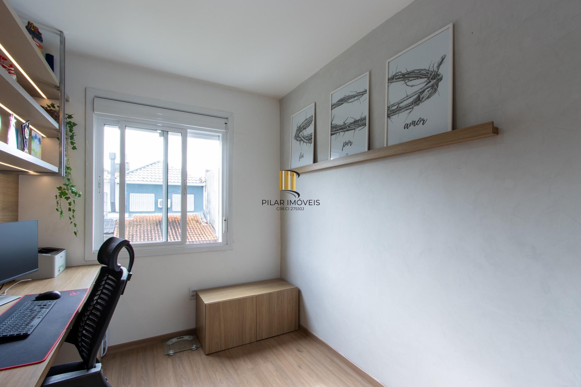 Sobrado para Venda - 95,16m², 3 dormitórios, sendo 1 suites, 2 vagas - Hípica