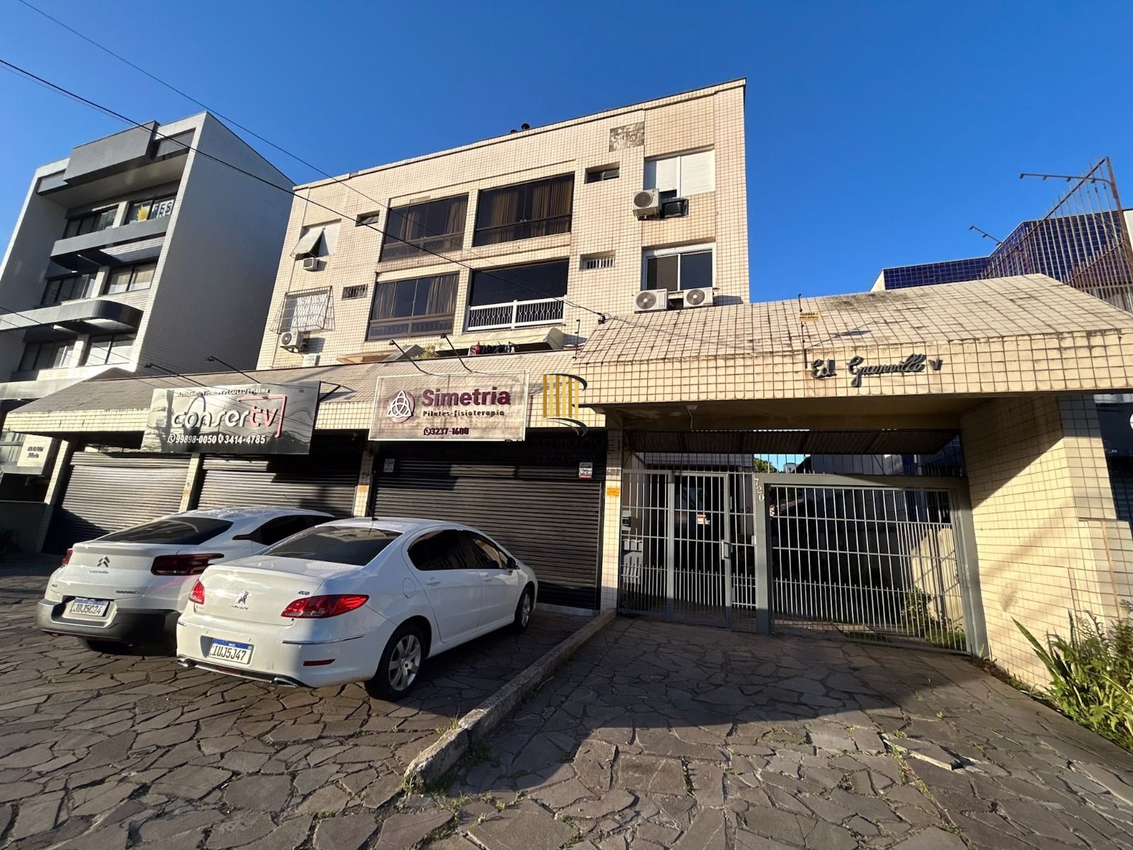 Apartamento 1 dormitório com vaga de garagem no Cristal