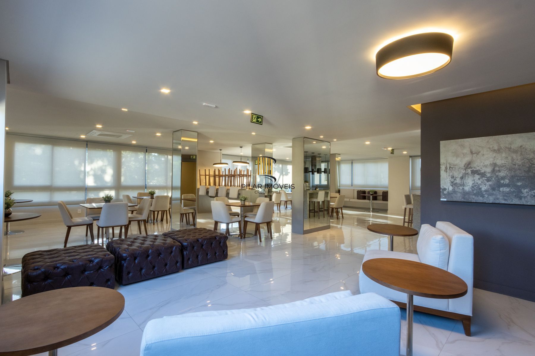 Apartamento 2 dormitórios no bairro Azenha