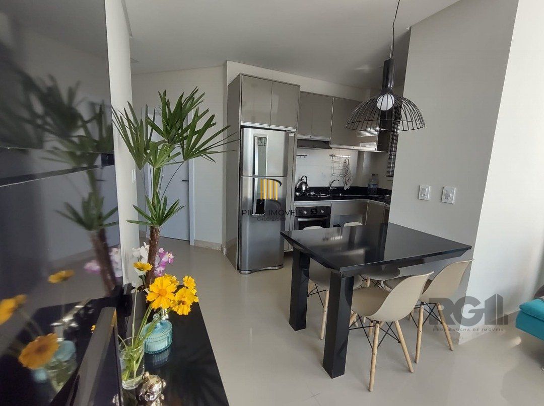 Apto mobiliado e decorado 01 dormitório com garagem