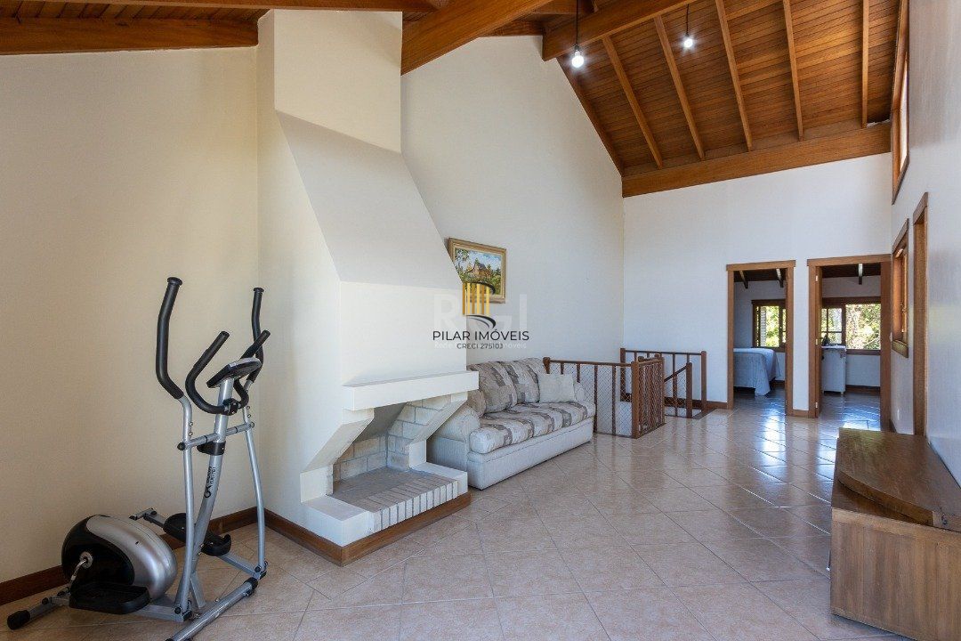 Casa para Locação/Aluguel - 222.26m², 3 dormitórios, sendo 1 suites, 3 vagas - Ipanema