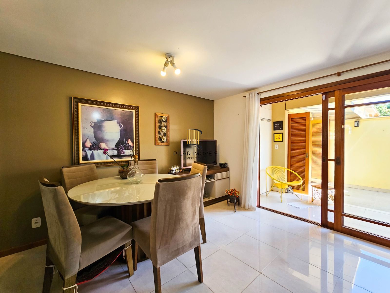 Casa 3 dormitórios no bairro Tristeza