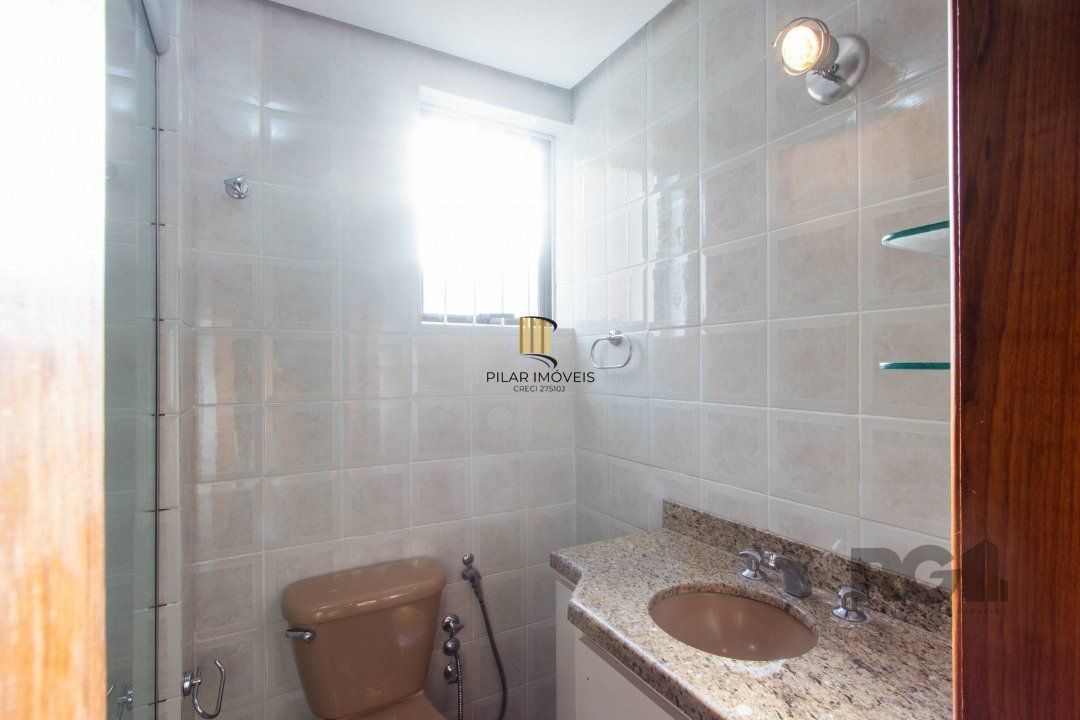 Apartamento | 3 quartos | 1 suíte | 1 vaga | 92,00m2 | Bairro Petrópolis