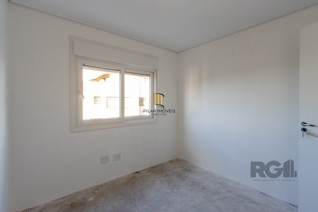 Cobertura para Venda - 214.34m², 3 dormitórios, sendo 3 suites, 2 vagas - Tristeza