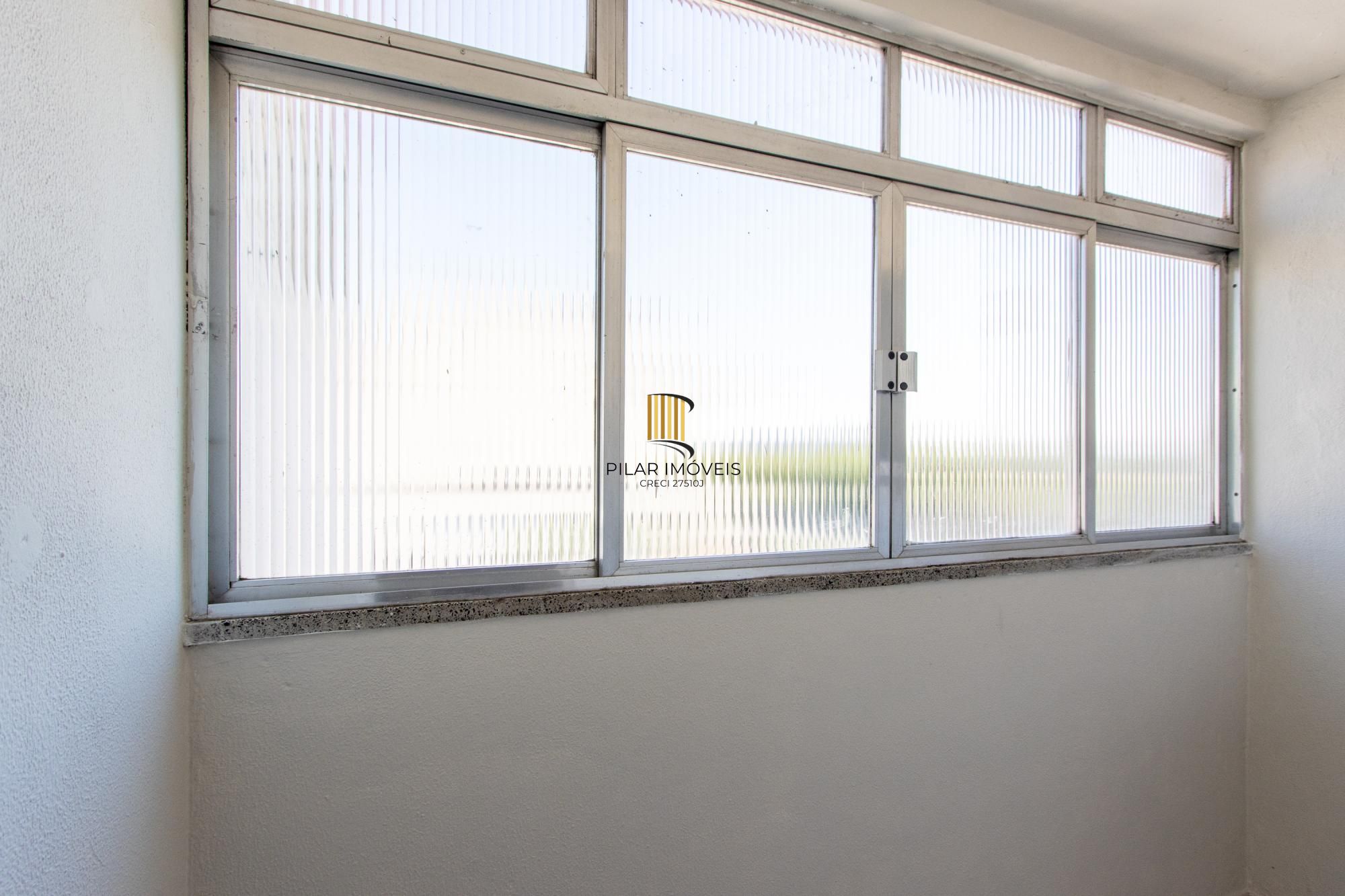 Apartamento de 02 dormitórios, banheiro social e lavabo. Vista panorâmica, cozinha ampla e área de serviço  ampla.