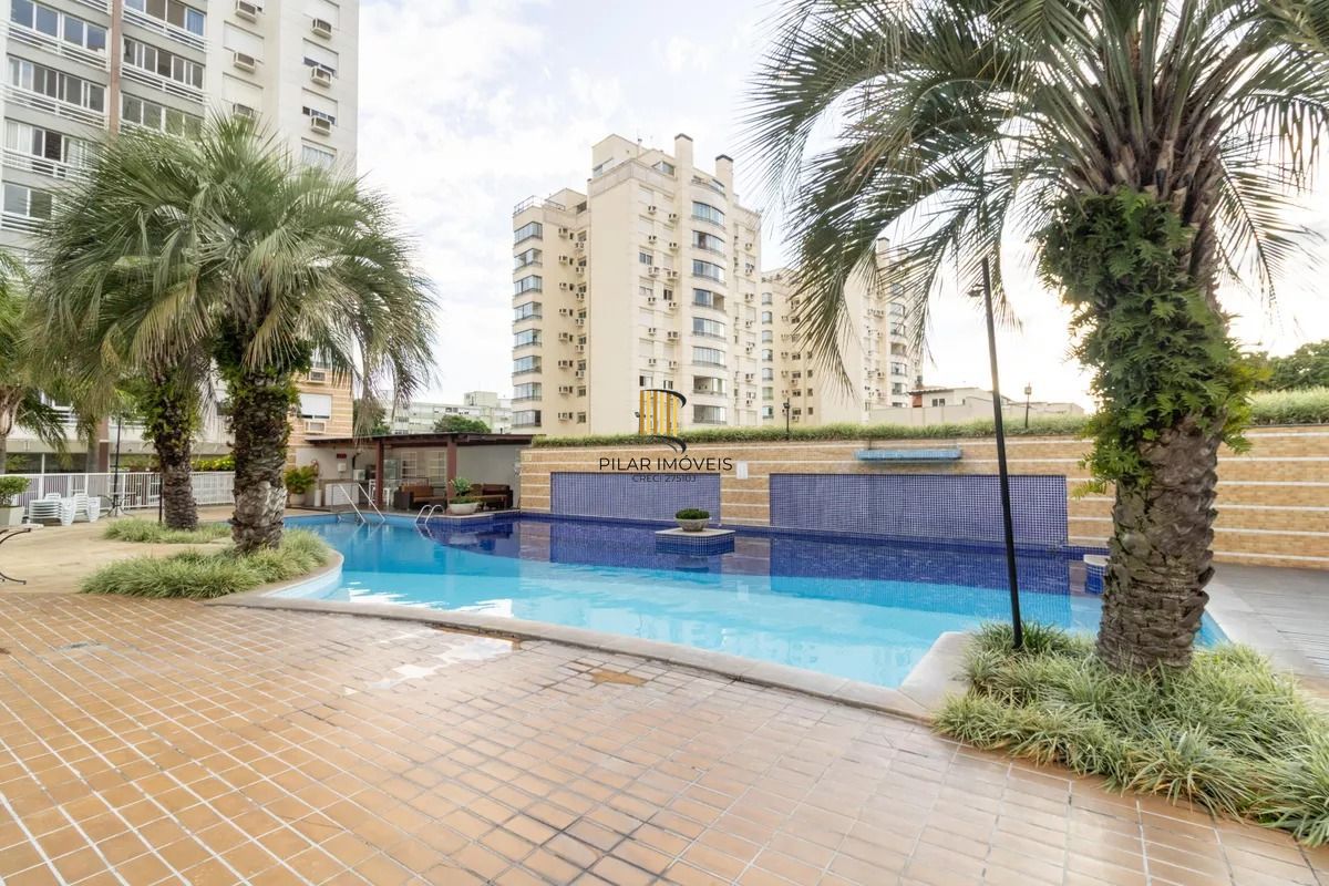 Apartamento à venda com 70m², 2 quartos e 1 vaga no bairro Jardim Botânico
