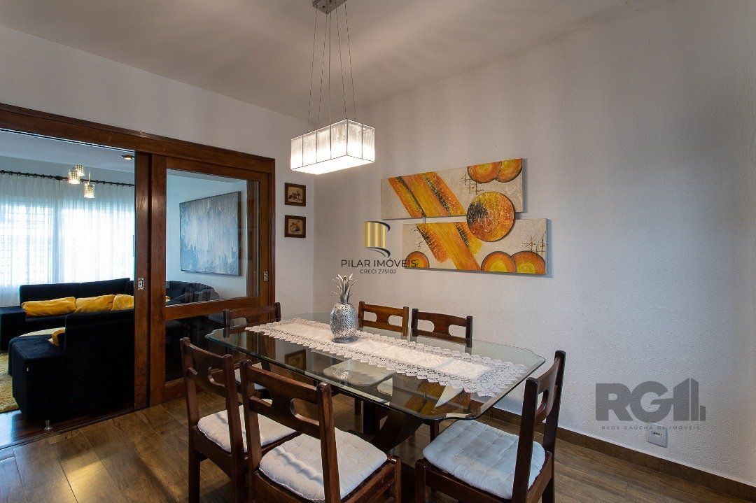 Casa 4 dormitórios no bairro Jardim Isabel
