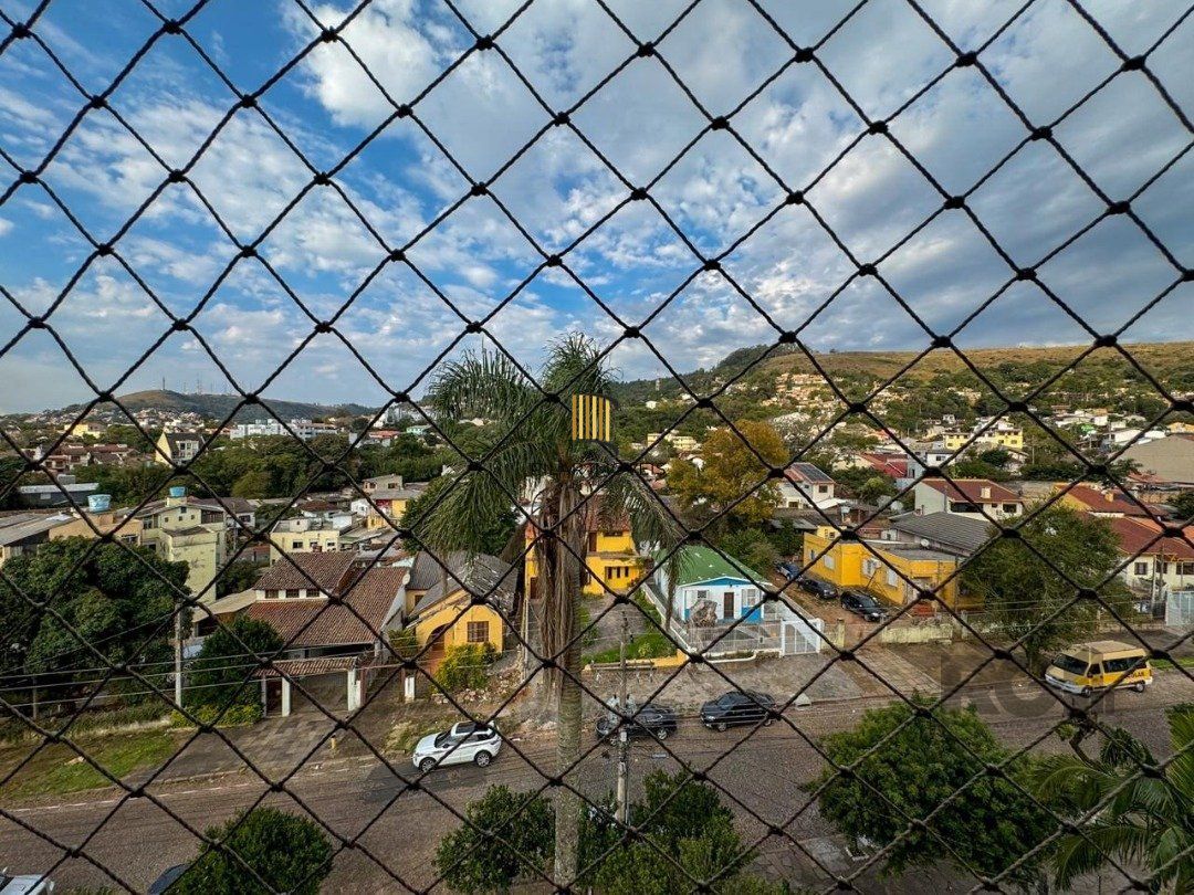 Apartamento para Venda - 98m², 3 dormitórios, sendo 1 suites, 2 vagas - Nonoai