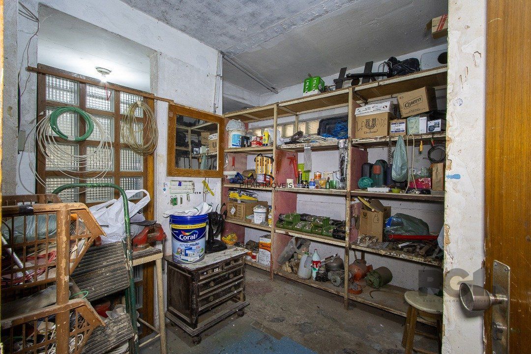 Prédio com 1063m², distribuídos em quatro pavimentos