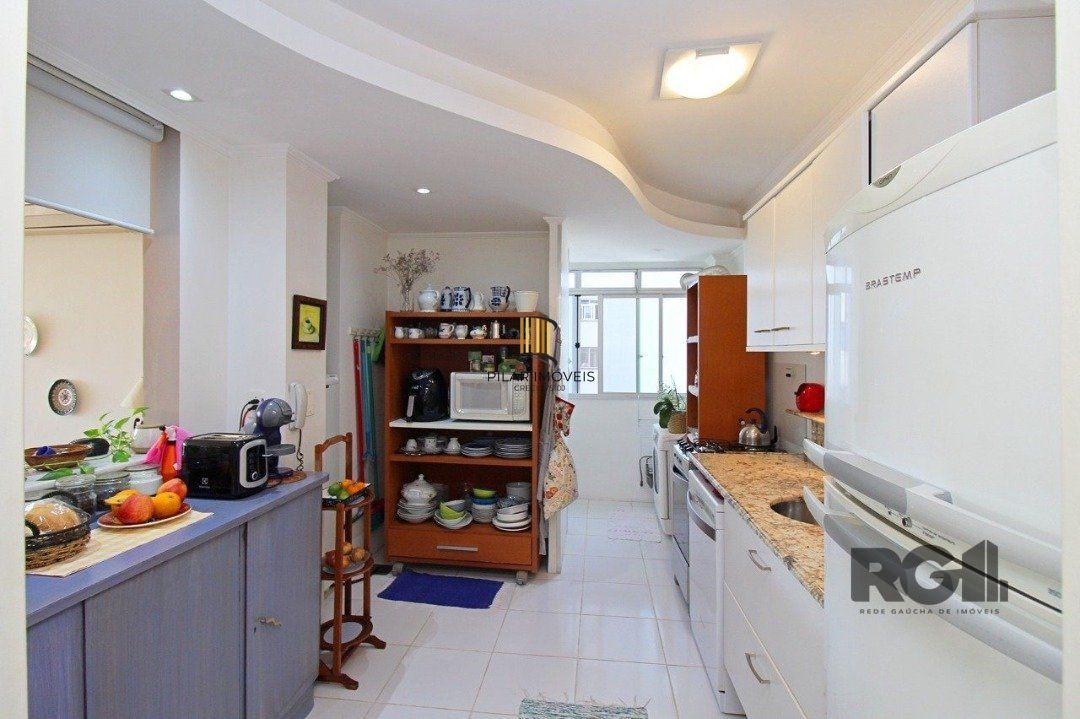 Apartamento com 3 dormitórios no  Condomínio Porto Belo