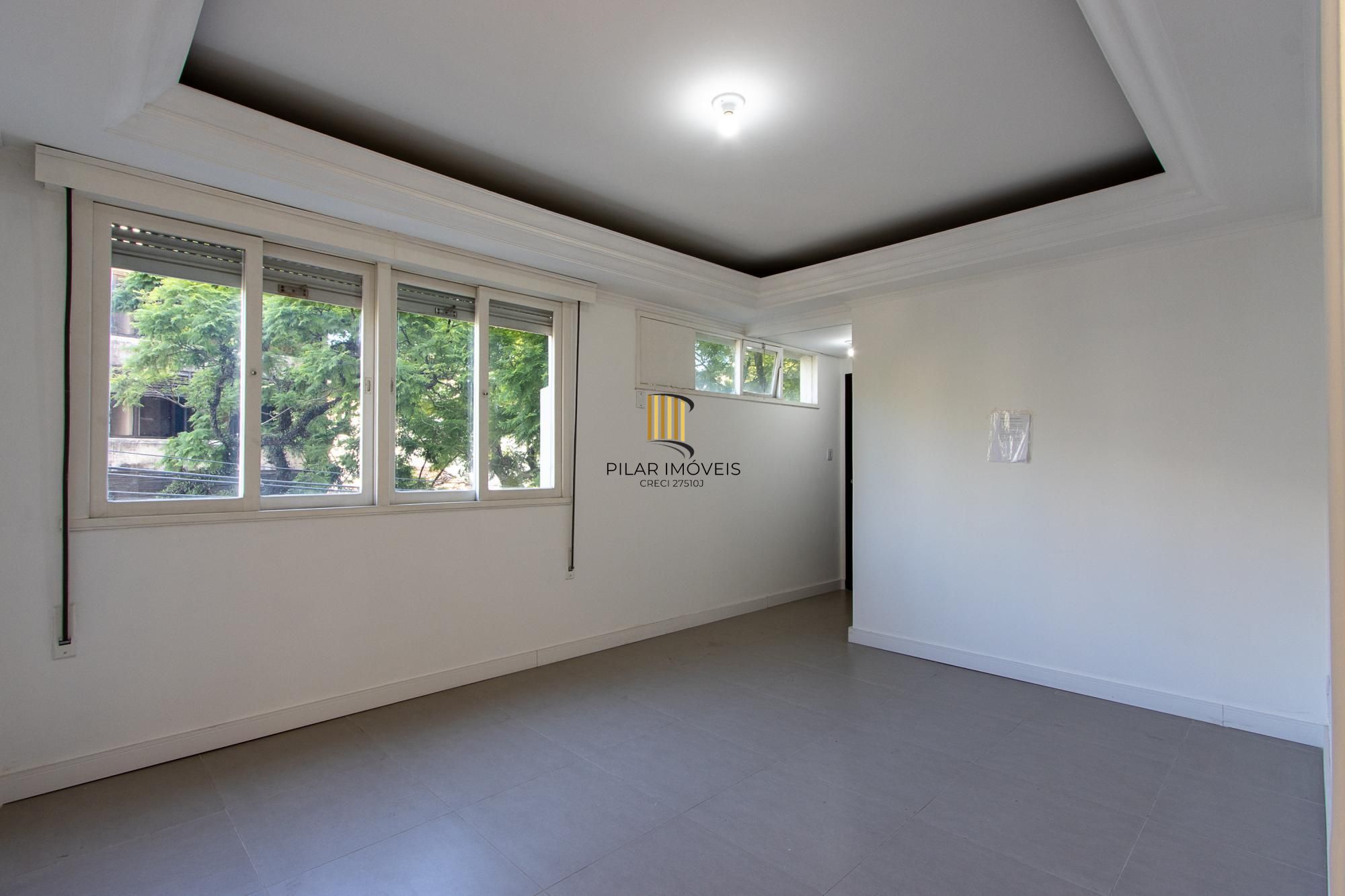 Apartamento à venda no bairro Moinhos de Vento, em Porto Alegre – RS. Com área privativa de 100.73m².