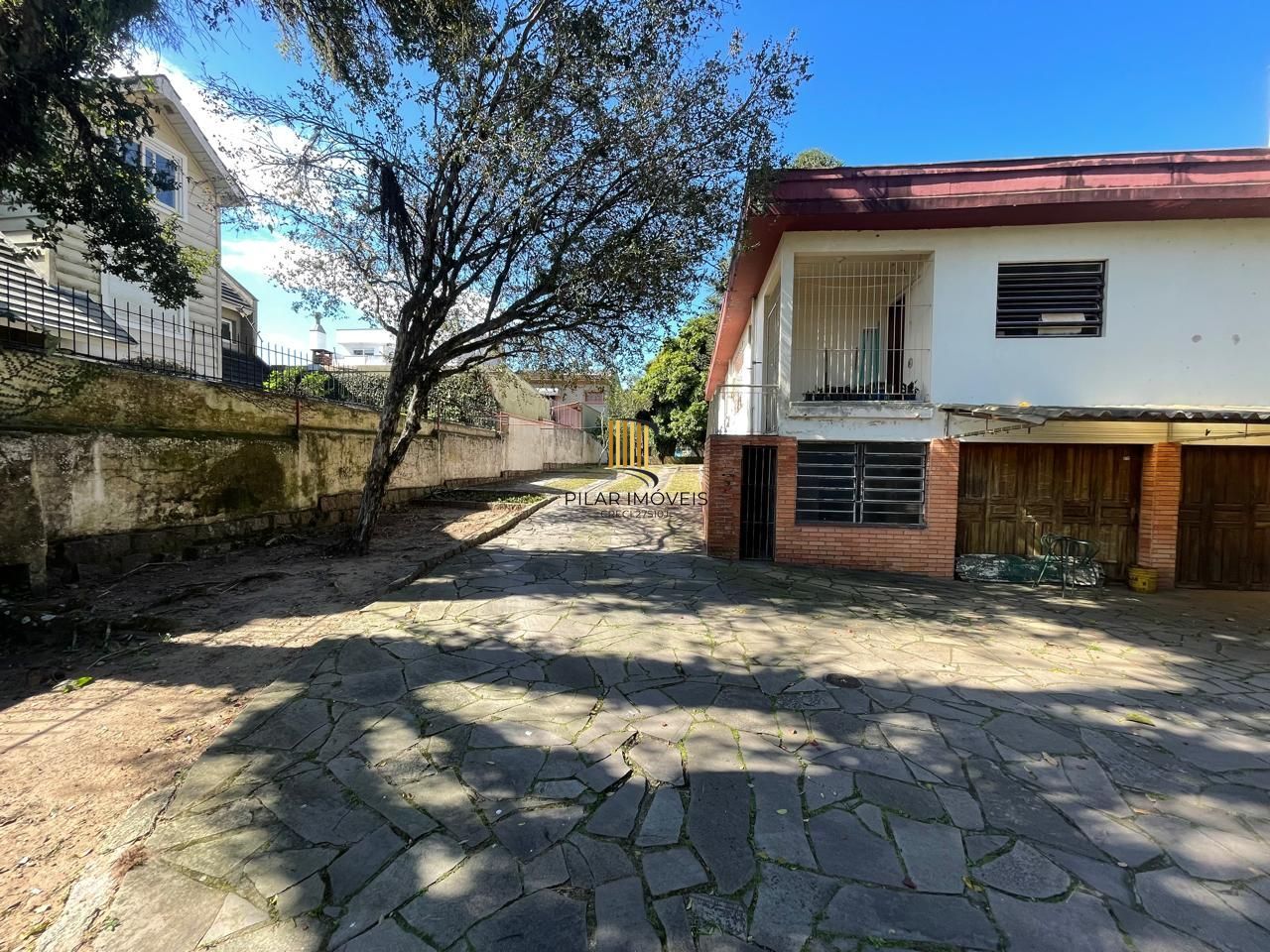 Terreno à Venda – Bairro Tristeza, Porto Alegre/RS, 1.870 m² de área total!