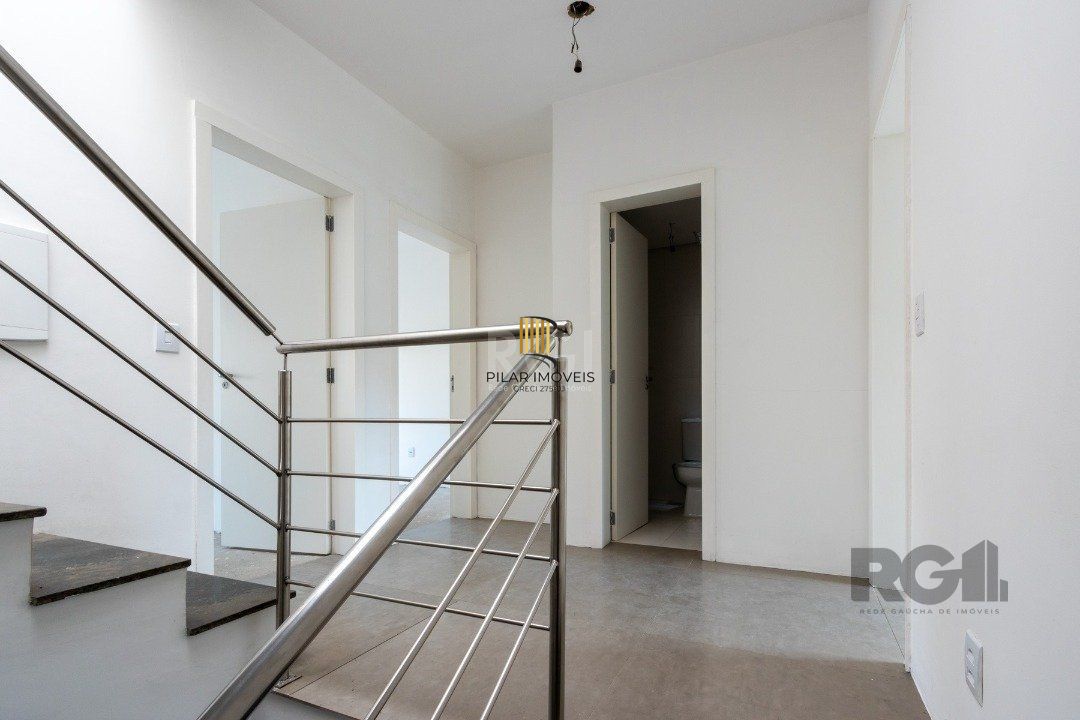Casa para Venda - 178m², 3 dormitórios, sendo 1 suites, 2 vagas - Aberta dos Morros