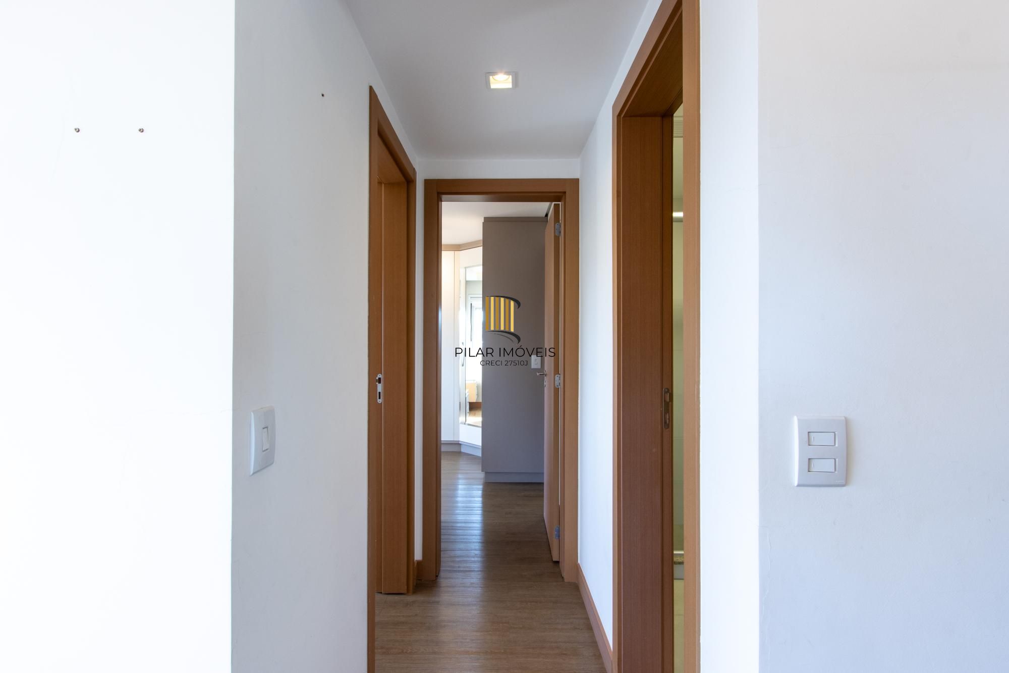Apartamento com 2 dormitórios, sendo 1 suíte, e sala ampla com ambientes integrados - Condomínio Residencial Sucre