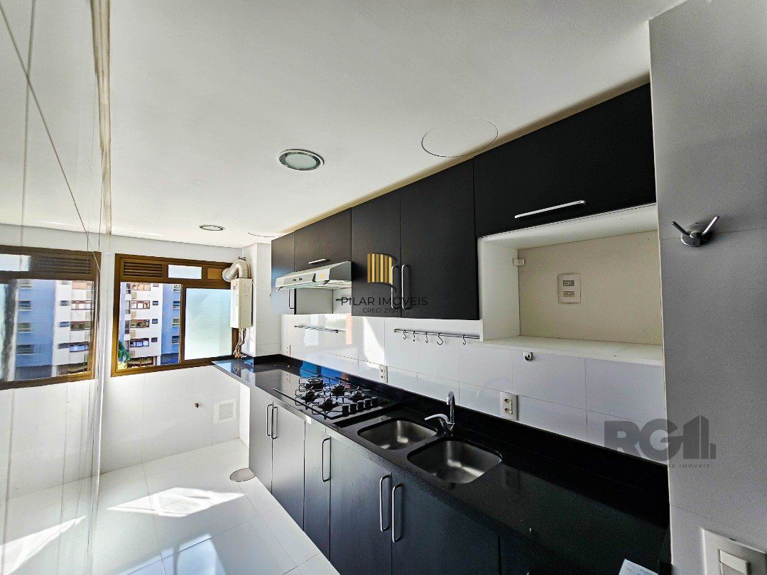 BELÍSSIMO APTO 4 SUÍTES DE 158M²