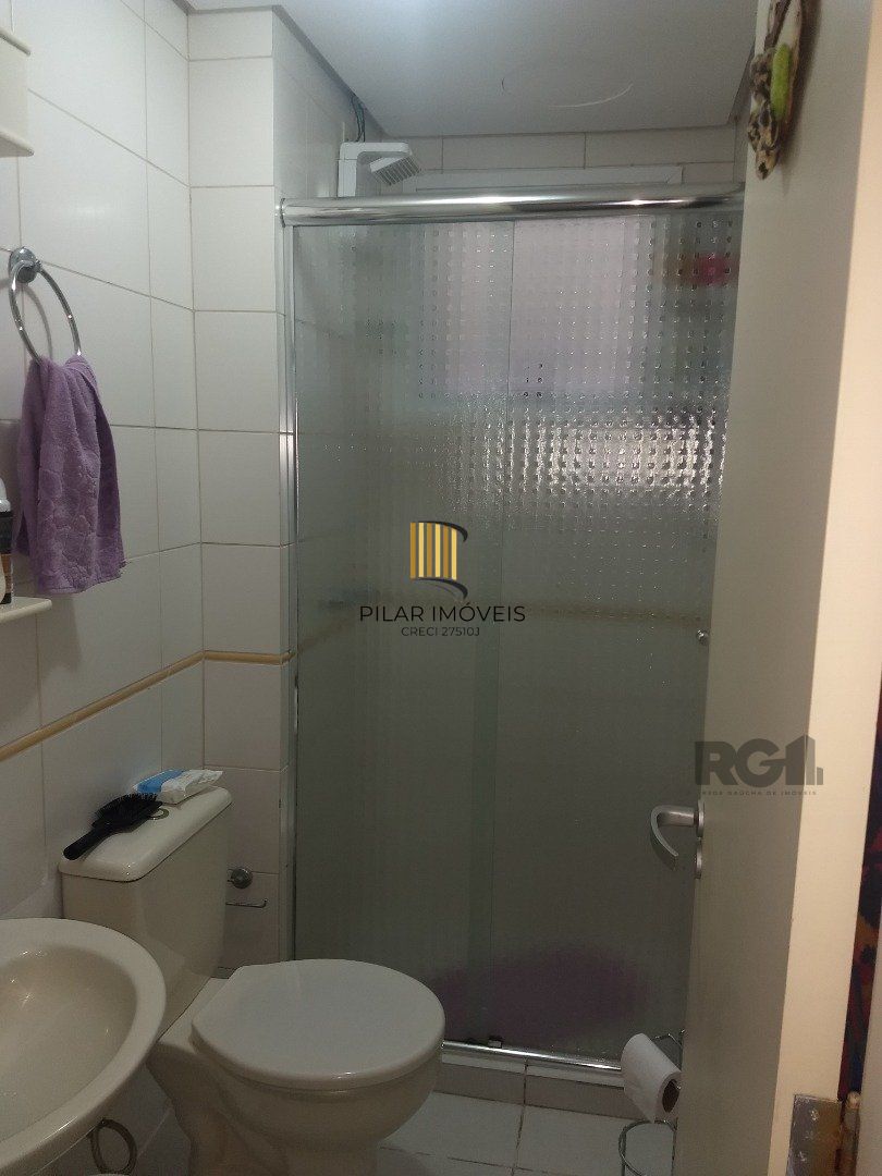 Apartamento de 55,36m²,  2 quartos, com box escriturado, próximo ao calçadão de Ipanema.