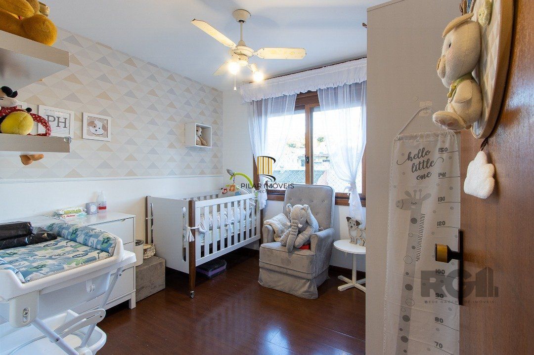 Apartamento 3 dormitórios no bairro Menino Deus