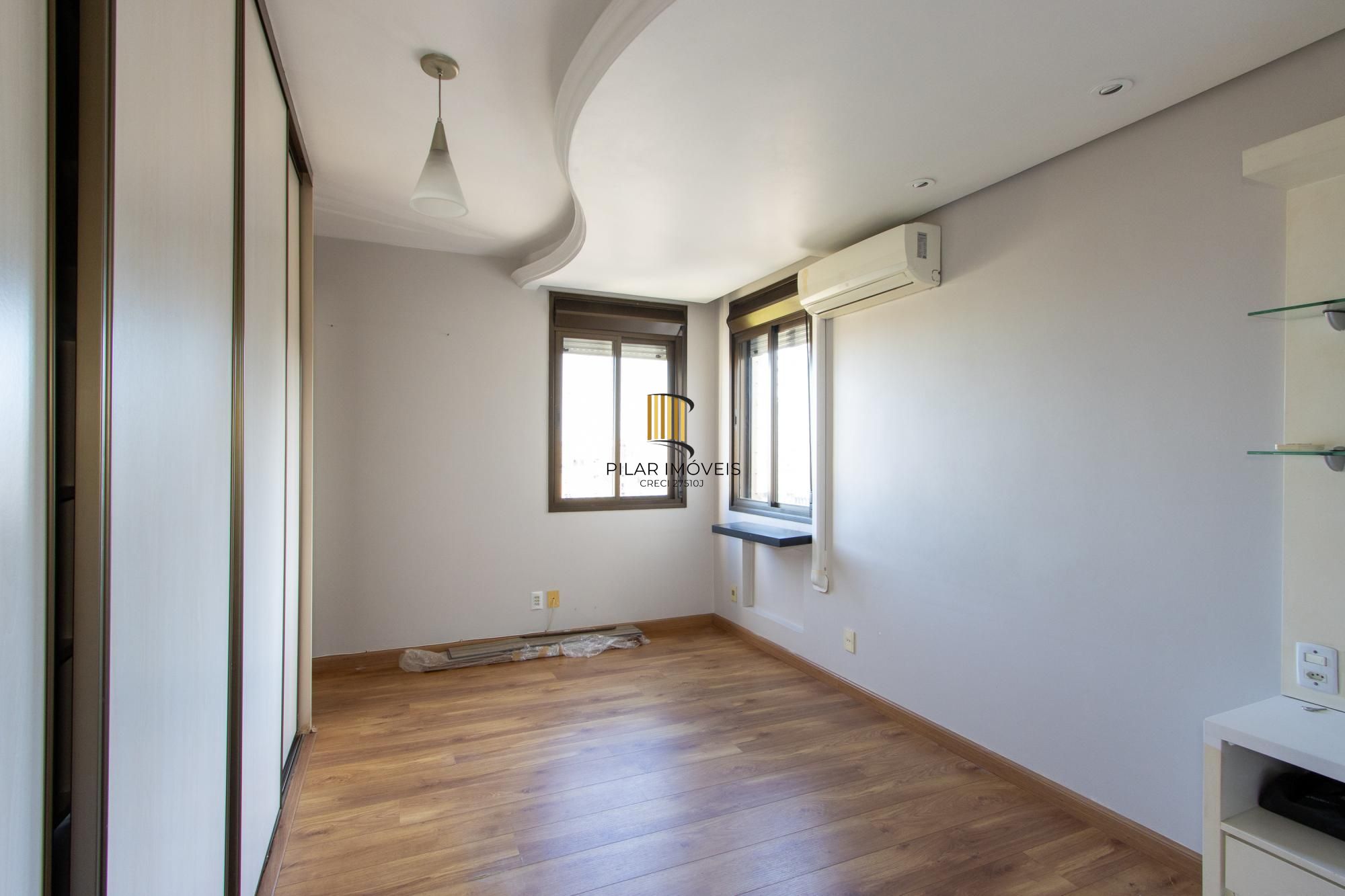 Apartamento 3 dormitórios no bairro Cidade Baixa
