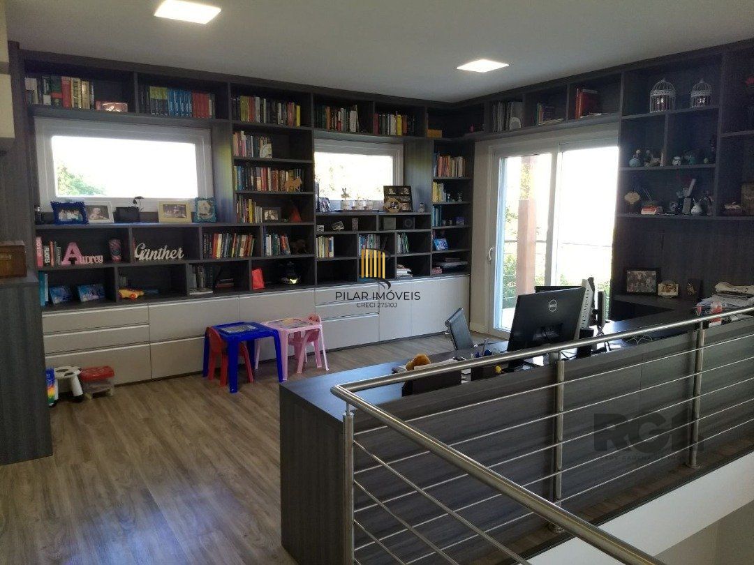 Casa 3 dormitórios no bairro Teresópolis