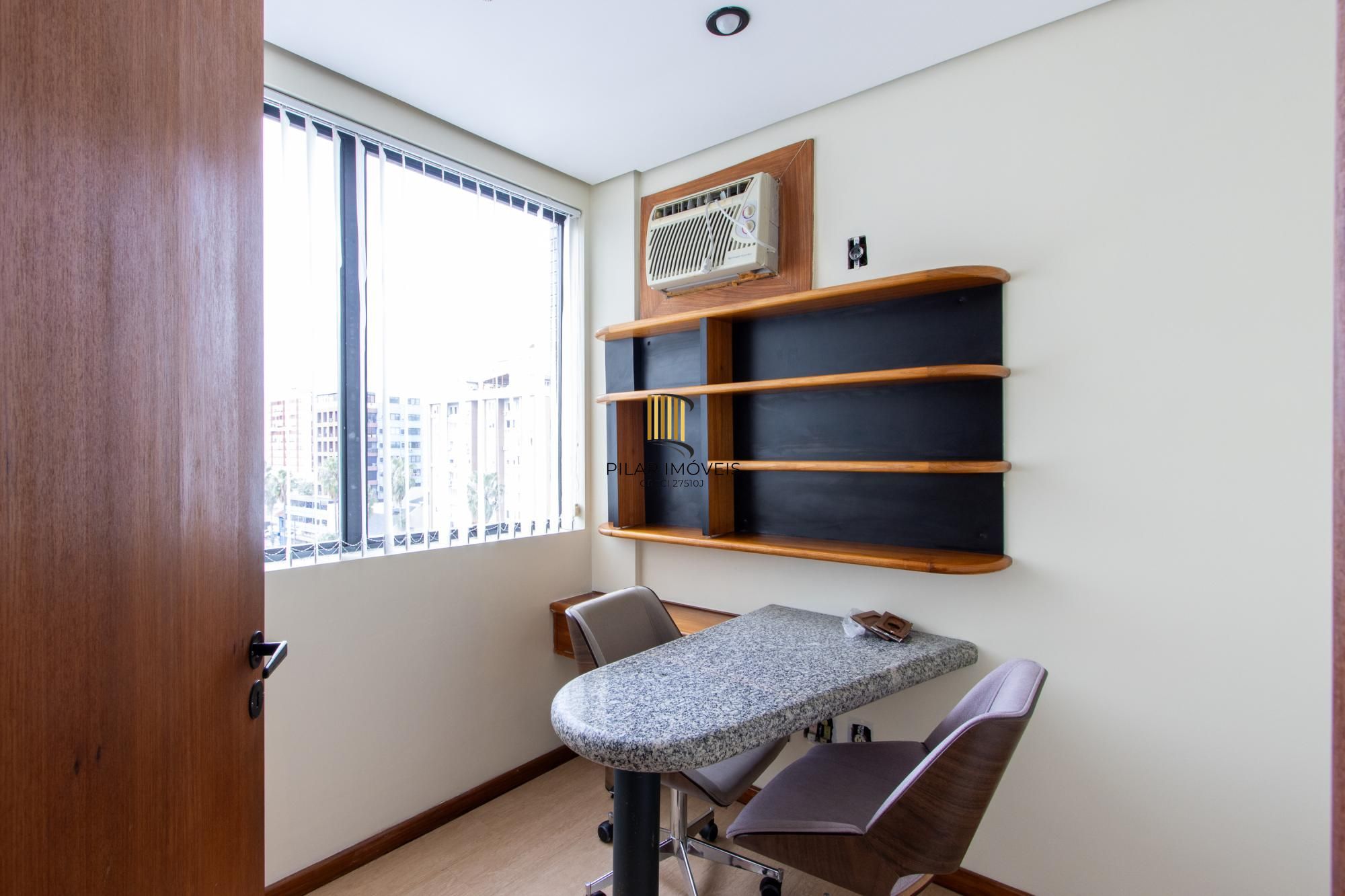 Sala comercial à venda no bairro Menino Deus – Edifício Comendador Luigi Gerace