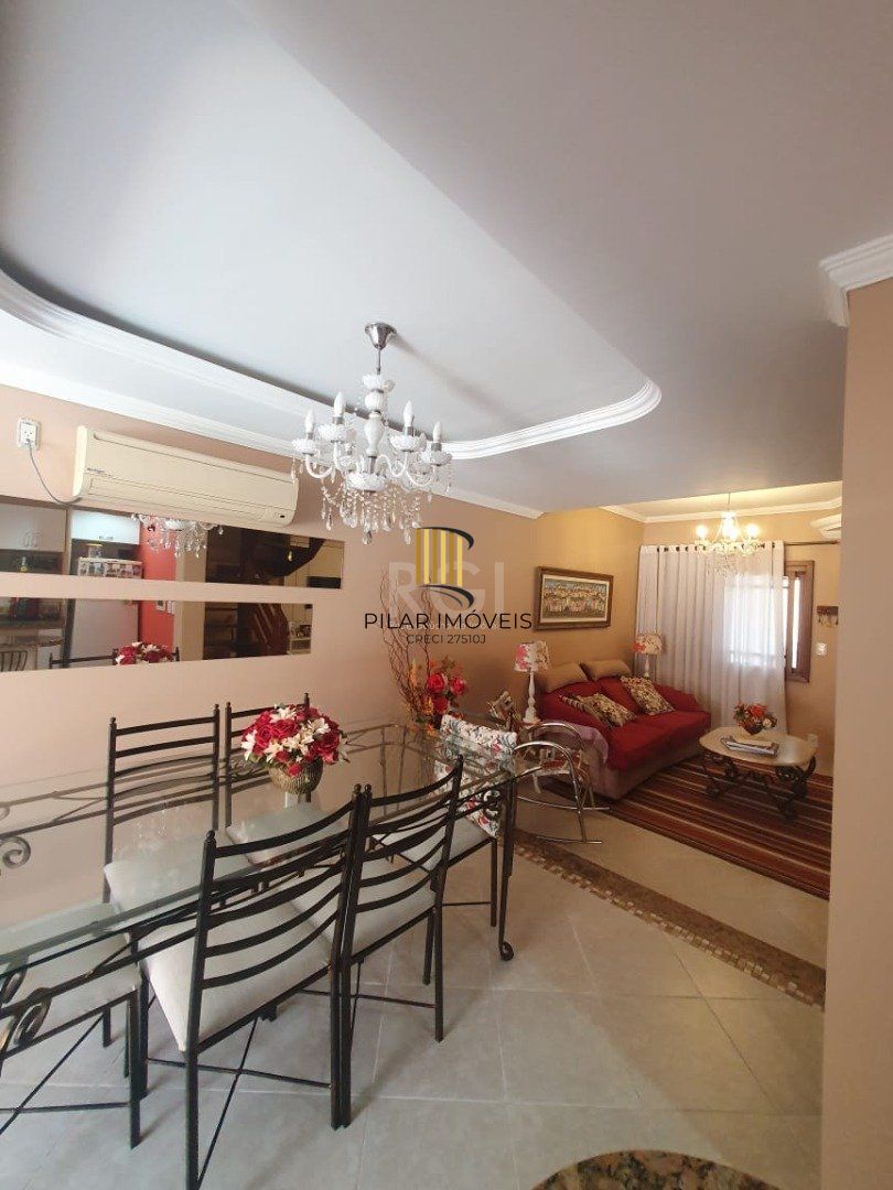 Casa Condominio para Venda - 126m², 3 dormitórios, sendo 2 suites, 2 vagas - Ipanema