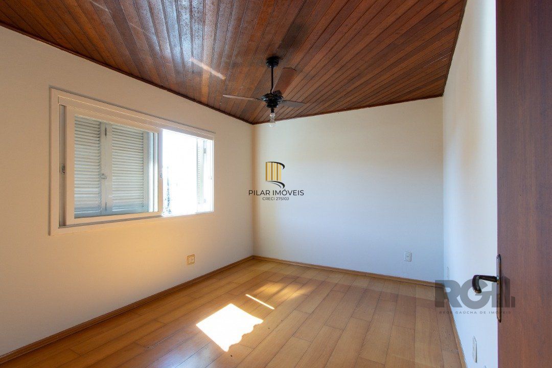 Casa 4 dormitórios no bairro Tristeza