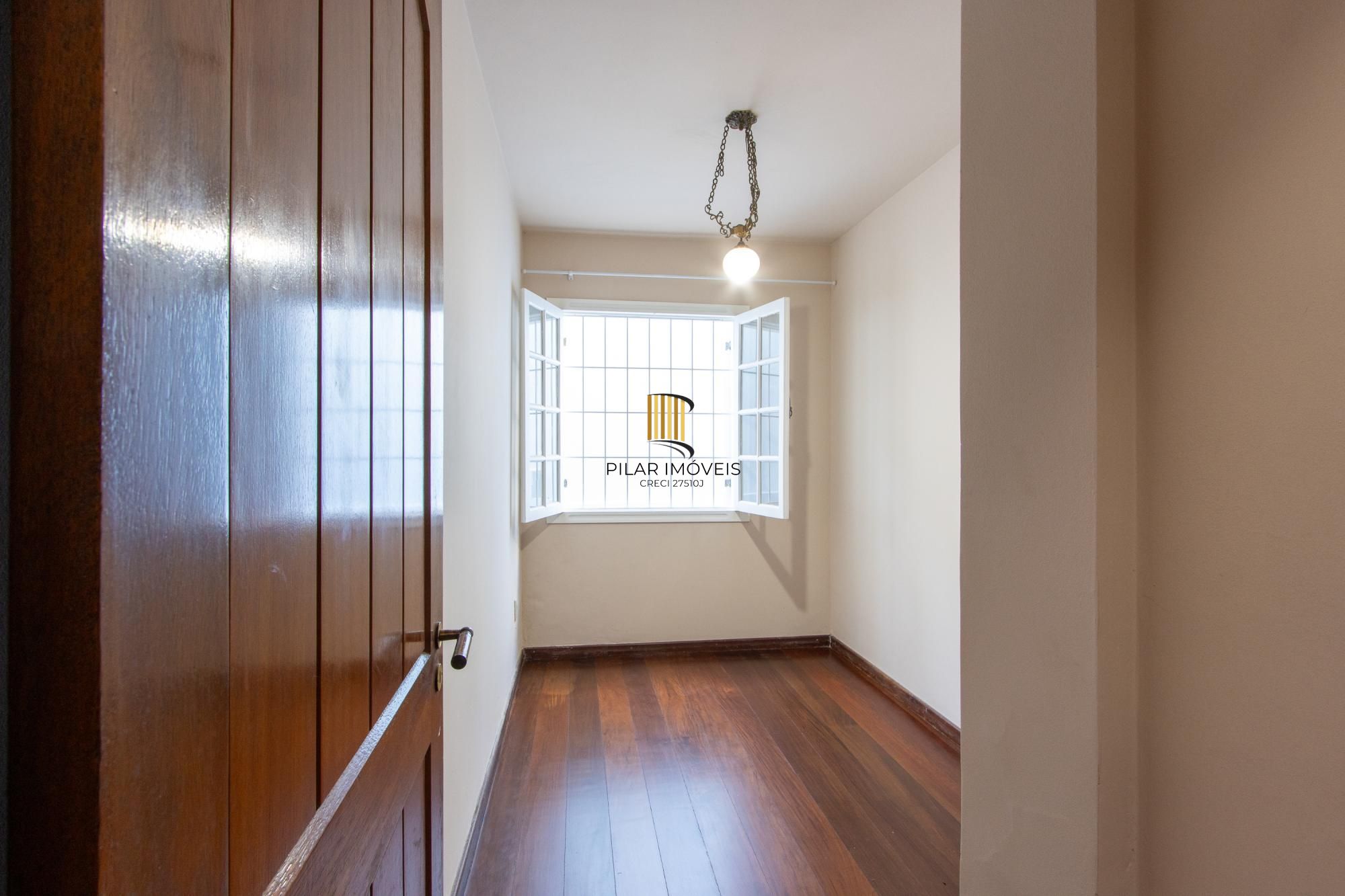 Casa 3 dormitórios no bairro Vila Conceição