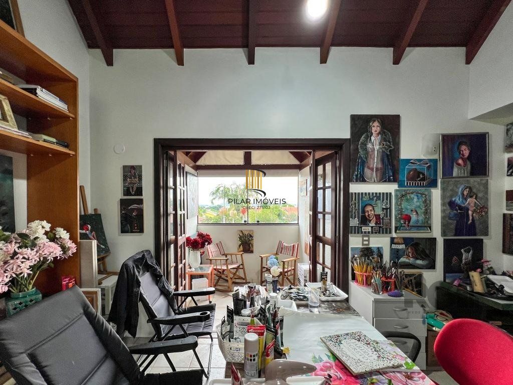 Excelente casa em condomínio no Bairro Tristeza - Ao lado do Shopping Paseo