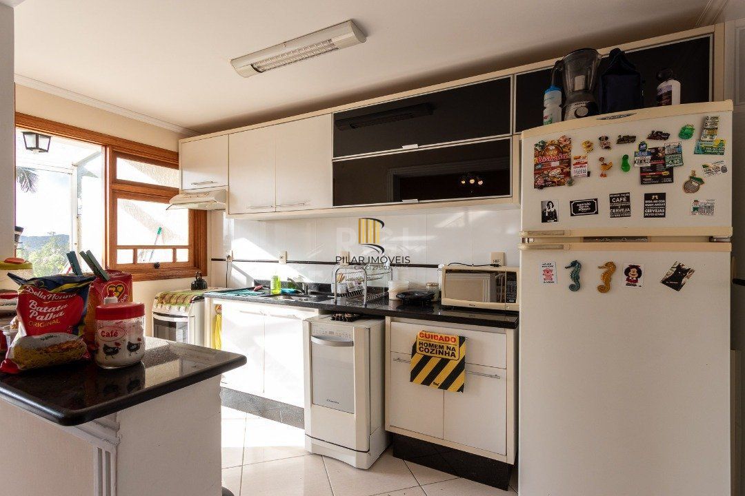 Casa para Venda - 195.96m², 3 dormitórios, sendo 1 suites, 2 vagas - Espirito Santo