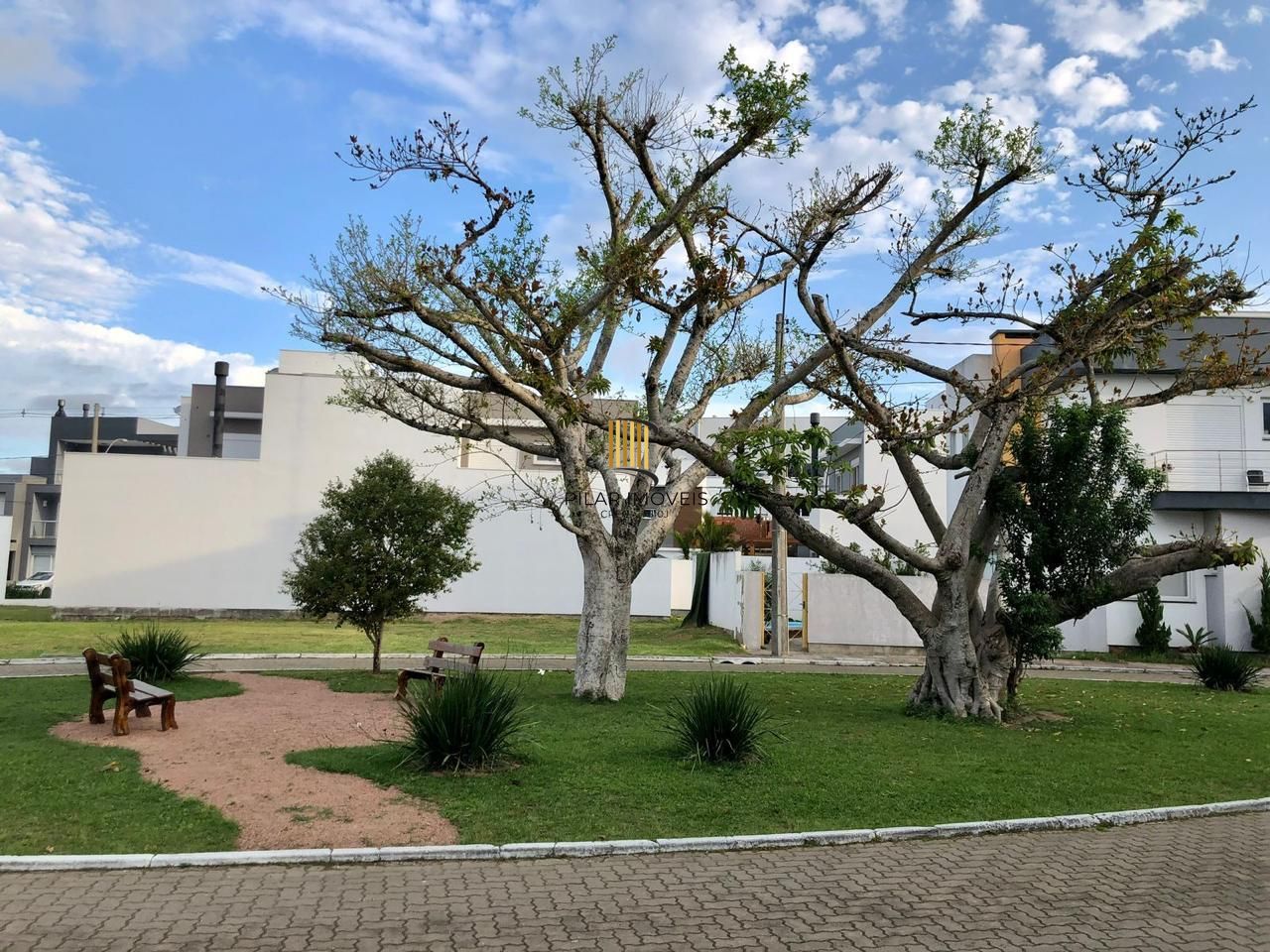 Casa em condomínio