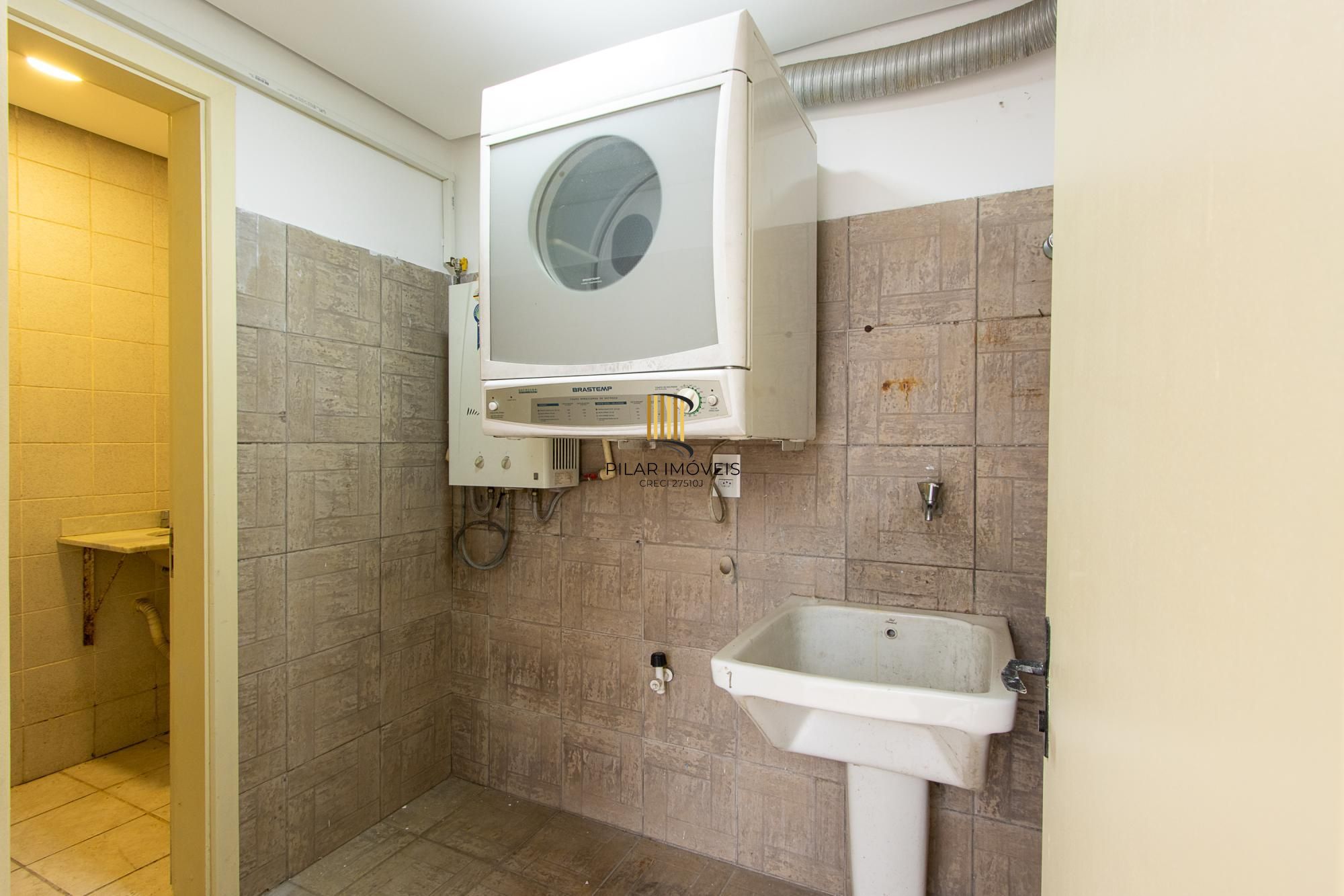 Casa em condomínio, 3 dormitórios (1 suite) 2 vagas - Jardim Isabel