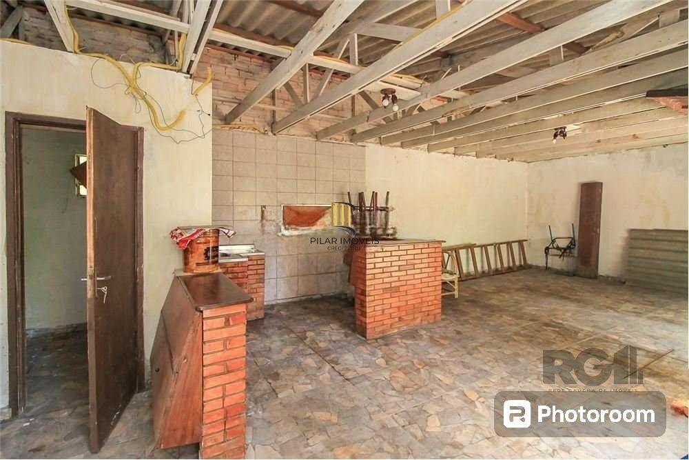 CASA | 02 DORMITÓRIOS | AMPLO TERRENO | VILA NOVA | ZONA SUL