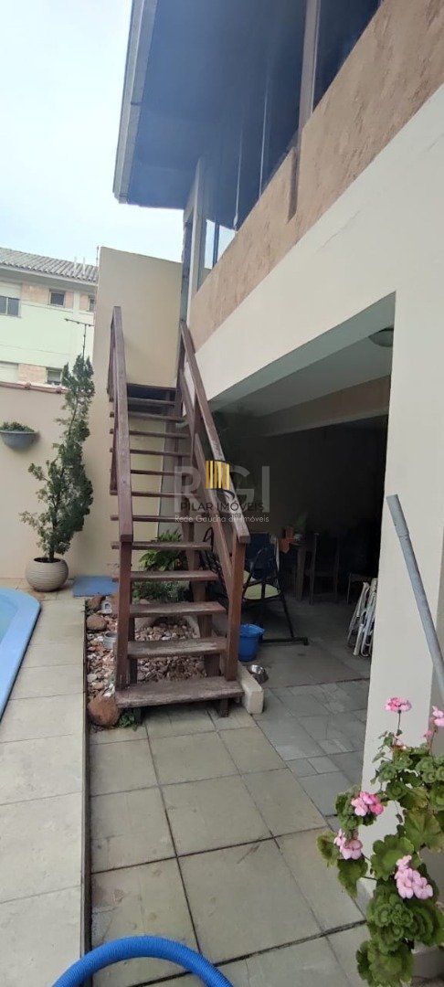Casa para Venda - 250m², 3 dormitórios, sendo 1 suites, 2 vagas - Ipanema