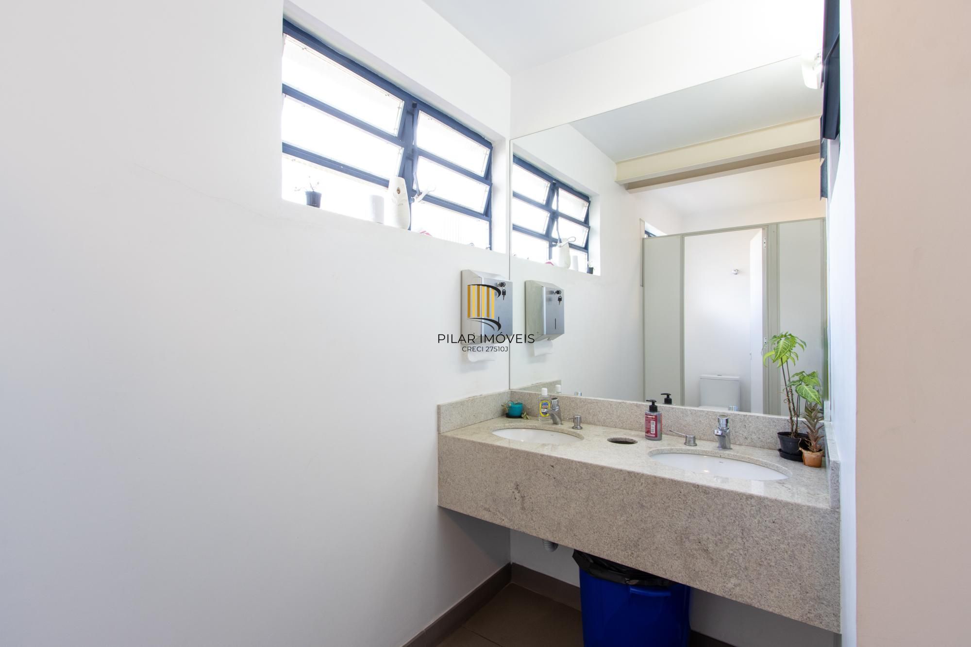 Casa residencial ou comercial em Higienópolis