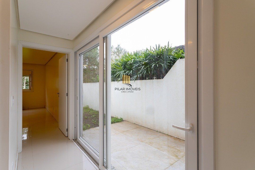 Casa Condominio para Venda - 294.3m², 5 dormitórios, sendo 5 suites, 4 vagas - Terra Ville