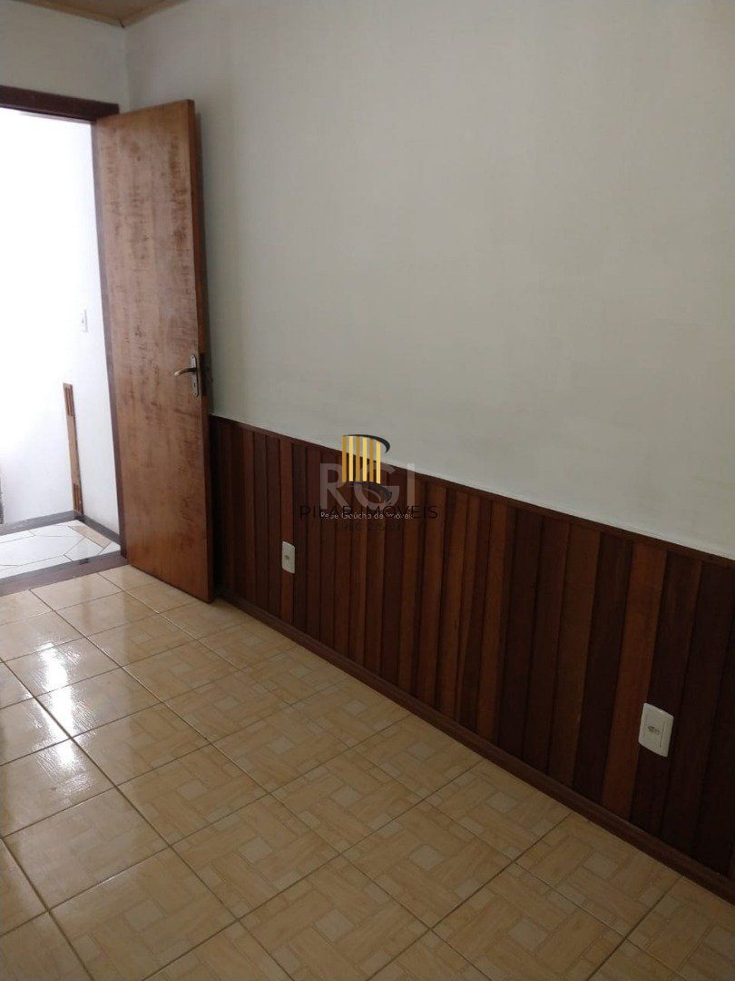 Casa para Venda - 123m², 3 dormitórios, sendo 1 suites, 2 vagas - Hípica