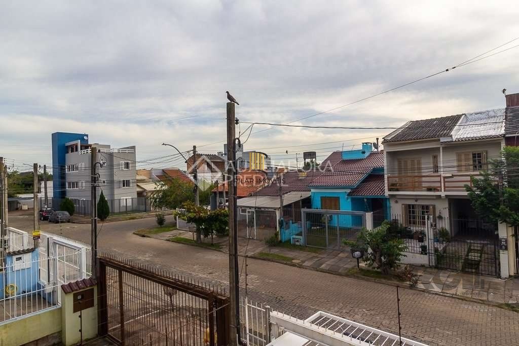 Casa para Venda - 167m², 3 dormitórios, sendo 1 suites, 7 vagas - Hípica
