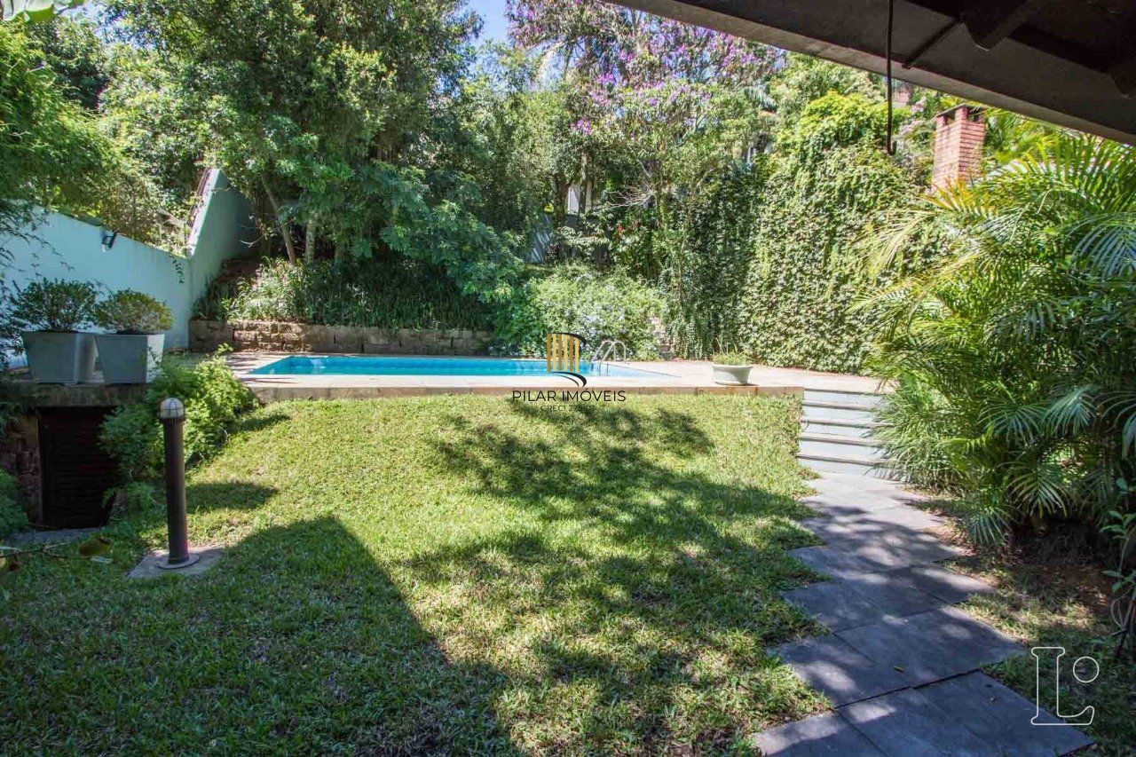 Casa para Venda - 427m², 4 dormitórios, sendo 1 suites, 4 vagas - Jardim Isabel