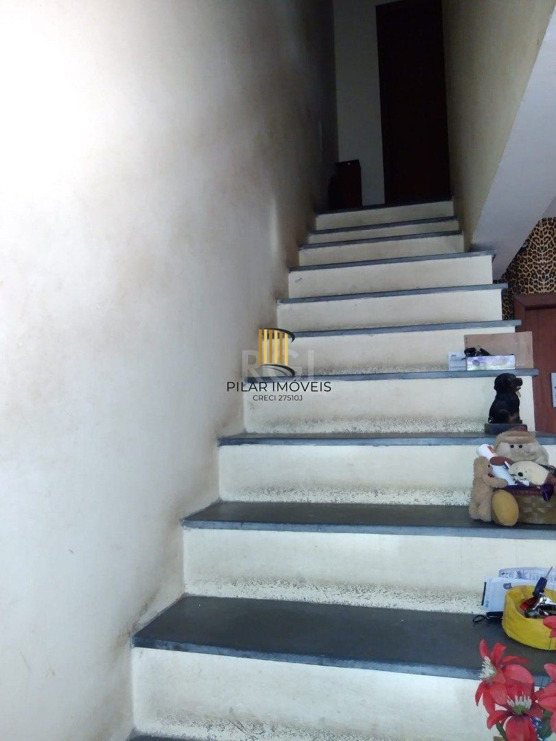 Casa para Venda - 72m², 2 dormitórios, 1 vaga - Hípica