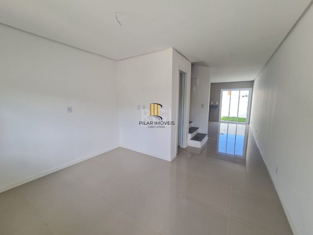 Casa para Venda - 74.67m², 2 dormitórios, sendo 1 suites, 1 vaga - Guarujá/ Portal do Guarujá
