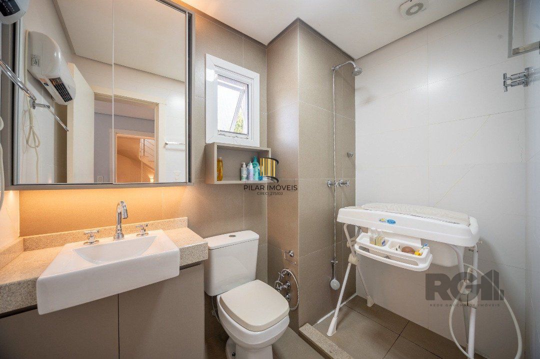 Casa de Condomínio 3 dormitórios no bairro Vila Assunção