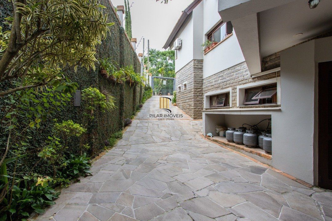 Casa 3 dormitórios no bairro Jardim Isabel