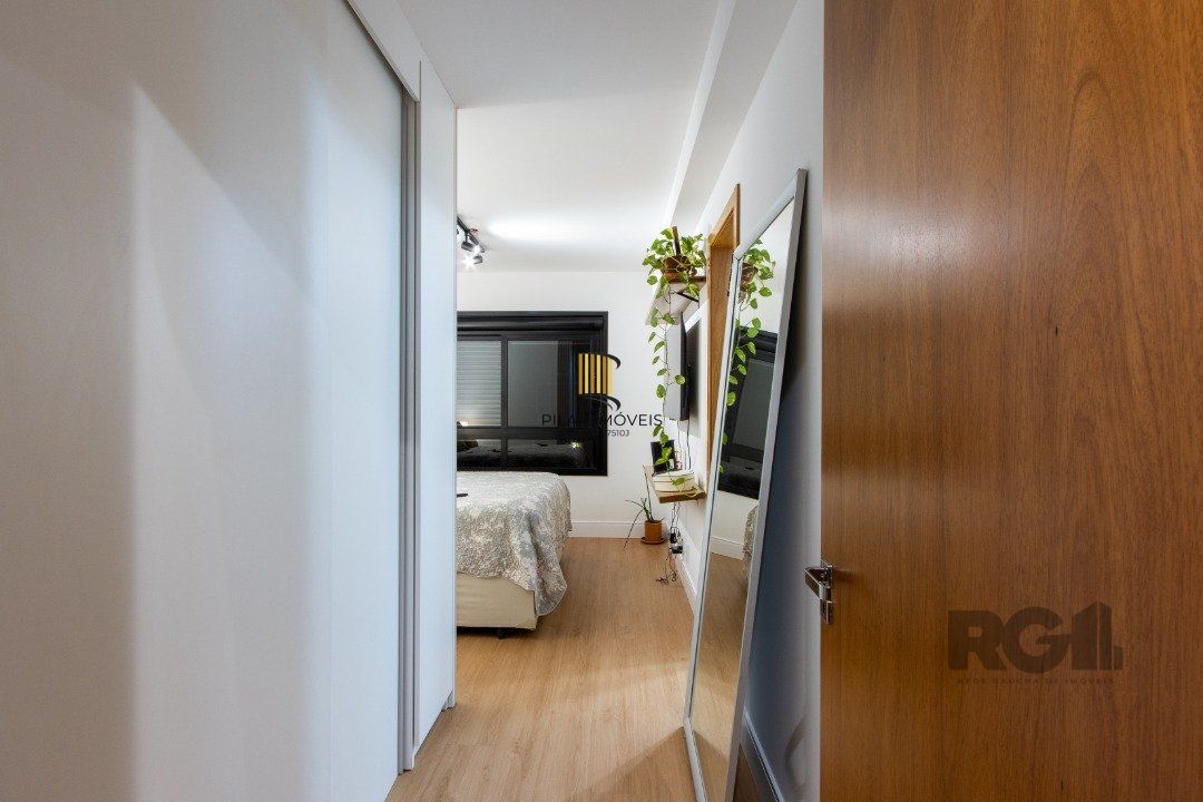 Apartamento 2 dormitórios no bairro Tristeza