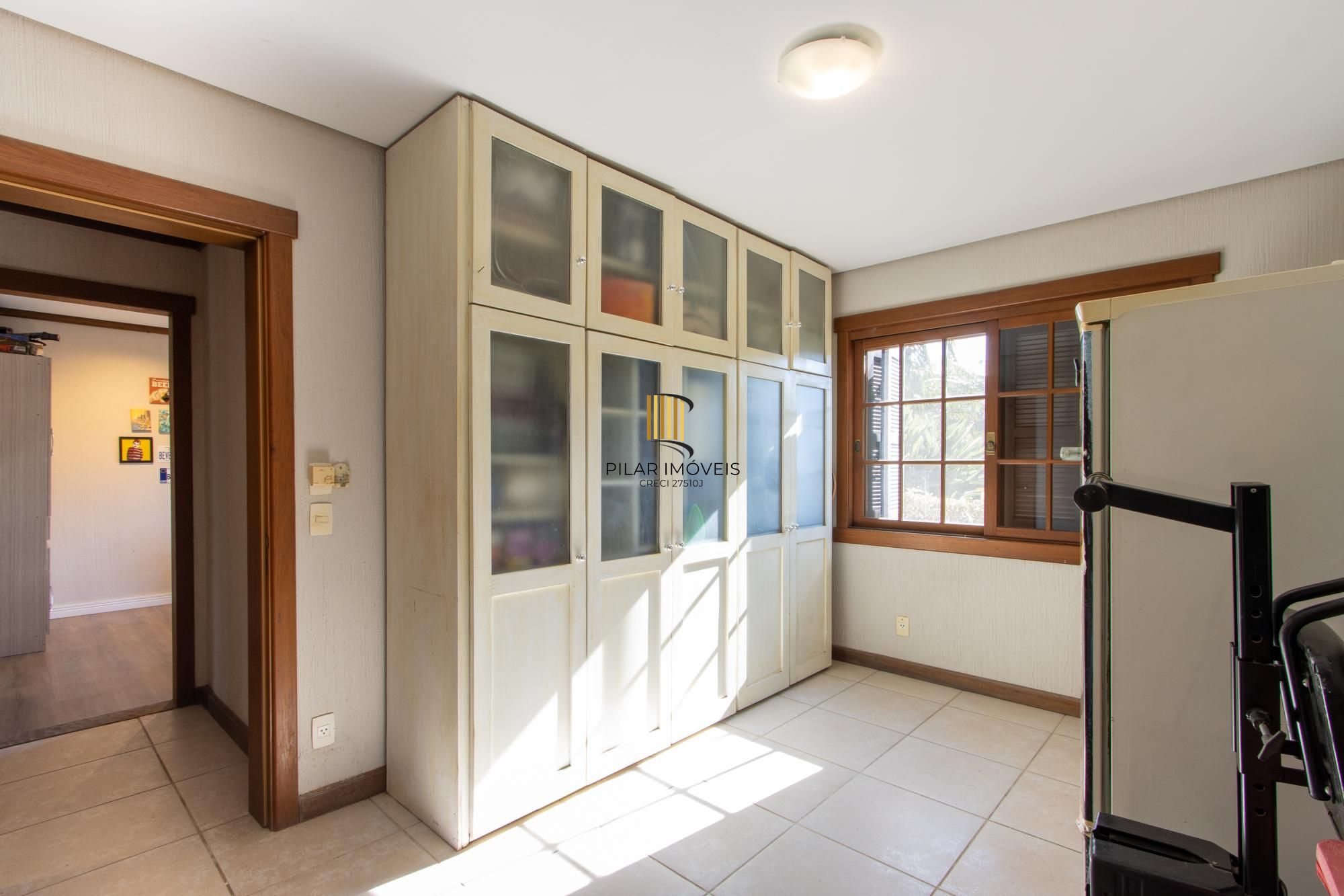 Casa à venda  no Terra Ville com 6 dormitórios