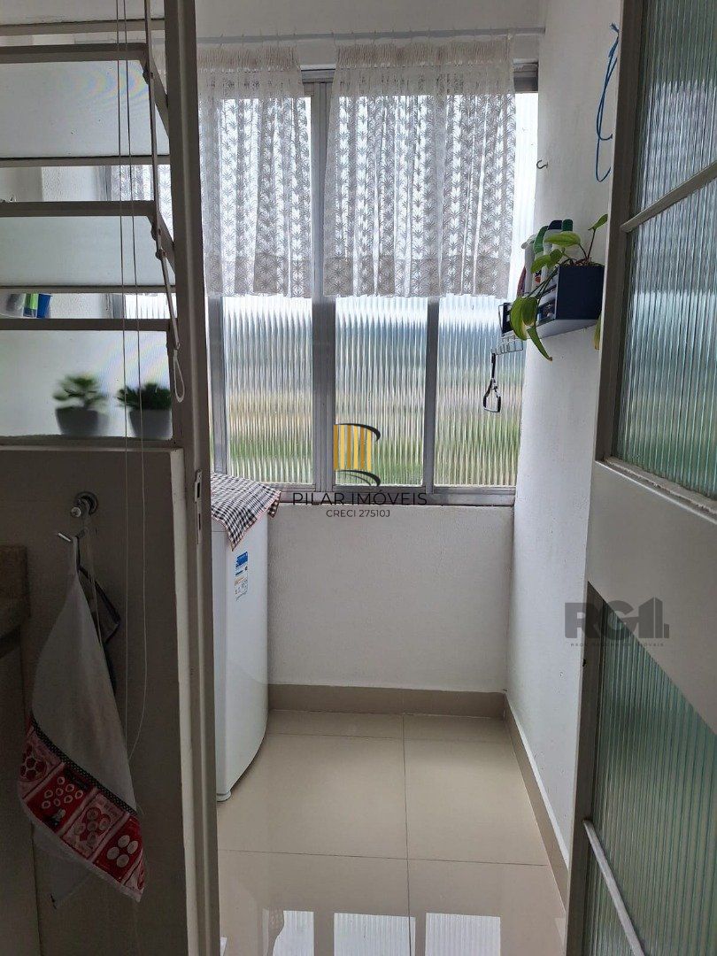Apartamento 2 dormitórios no bairro Tristeza