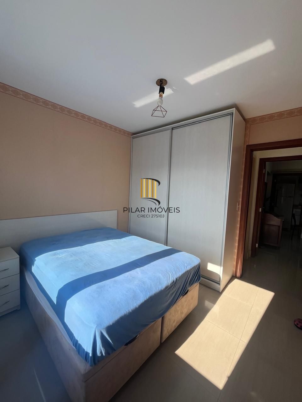 Apartamento  REFORMADO e MOBILIADO em ótima localização!!!