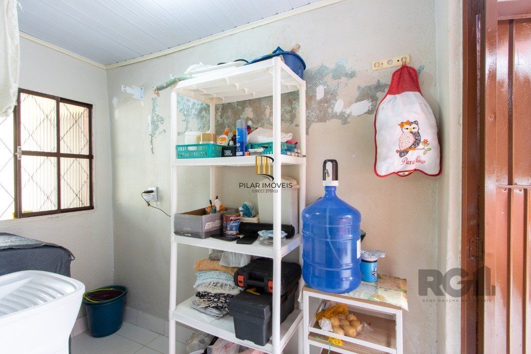 Casa 2 dormitórios no bairro Camaquã