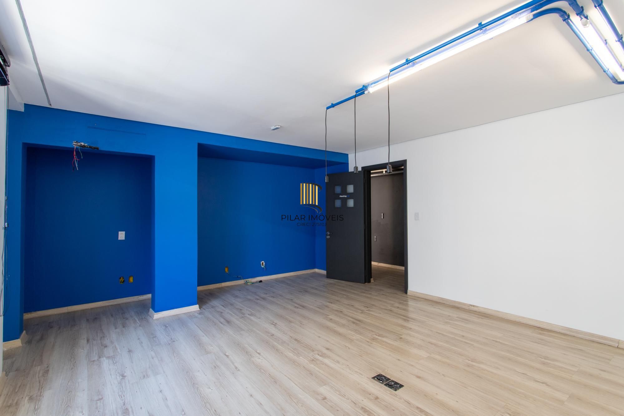 Andar inteiro de 214 m²